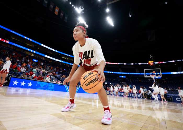 030322_WBB_DavisBr_Georgia_RC1518